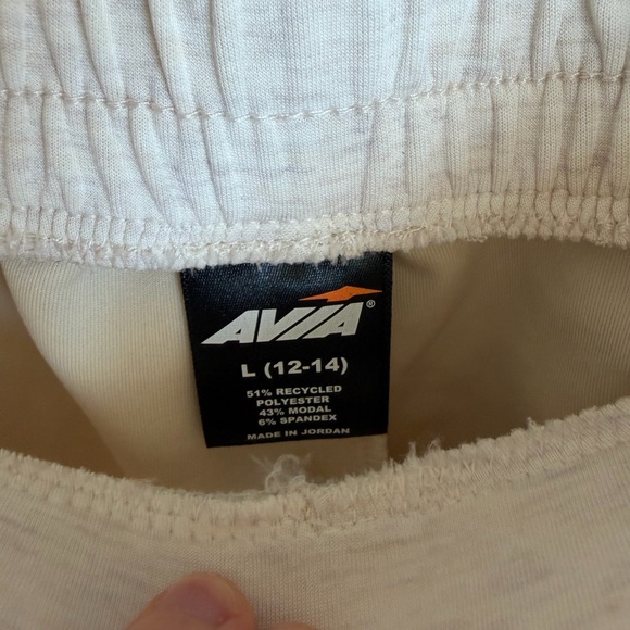 Avia Beige Zip-Up Top and bottom set - Picture 3 of 5